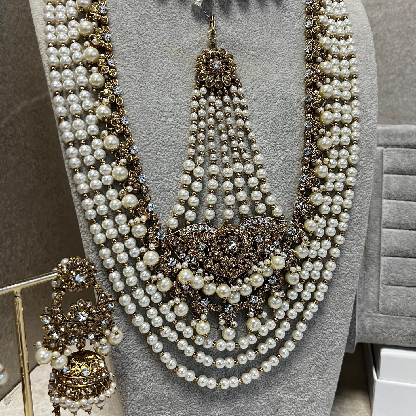 Full Bridal Set - Antique Gold Clear Rhinestone Indian / Pakistani Style/Necklace, Choker, Chain Jhumka Earring, Tikka, Jhumar Wedding/ Gift