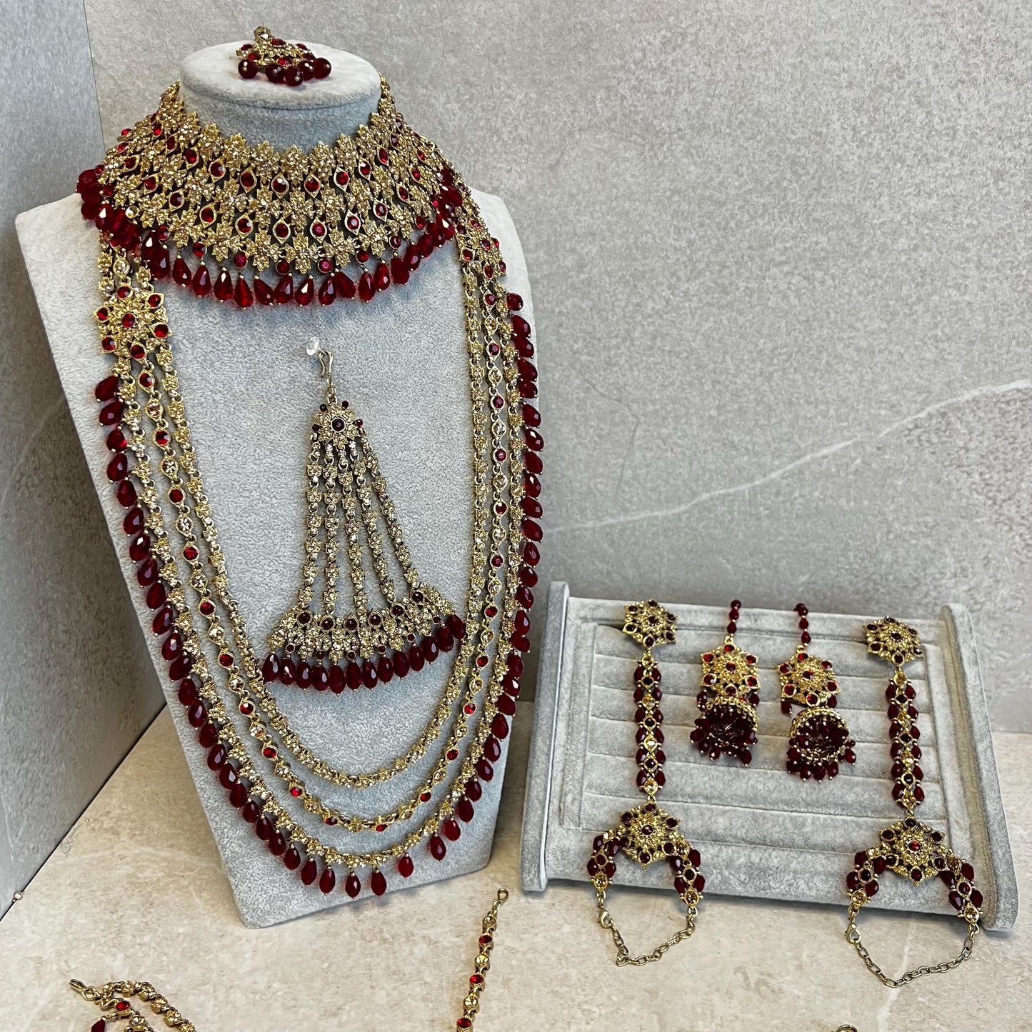 Maroon Bridal Necklace Set Indian/ Pakistani Style/Necklace/ Earring/Tikka/Wedding