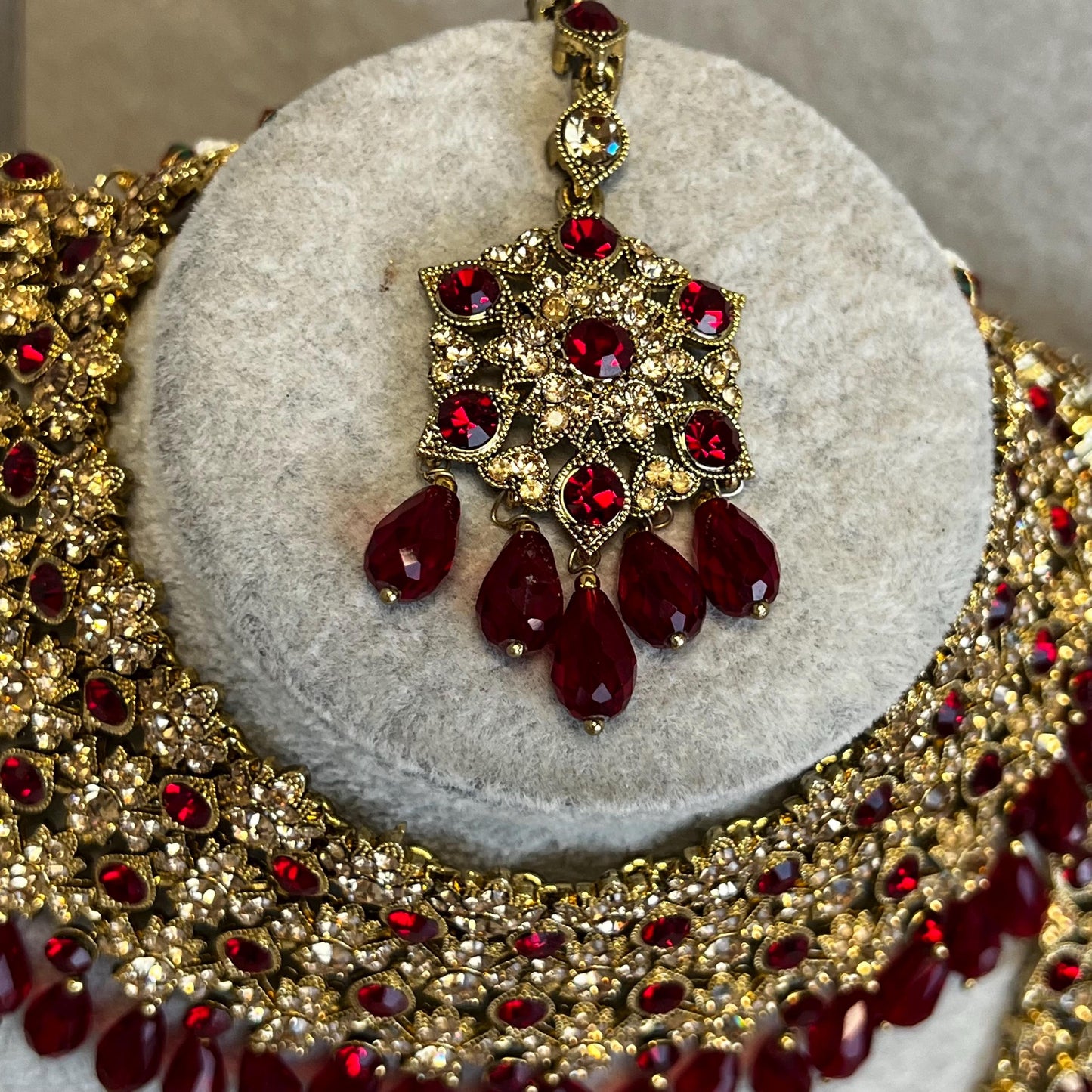 Maroon Bridal Necklace Set Indian/ Pakistani Style/Necklace/ Earring/Tikka/Wedding