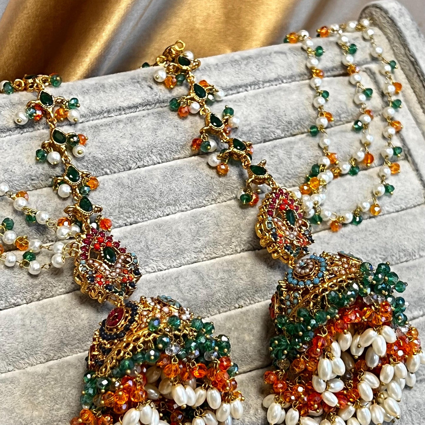 Mendhi Jewels Multicolour Necklace Large Jhumka Earrings ChainTikka Henna party Pakistani Indian Style Antique Gold Bollywood Fashion Party