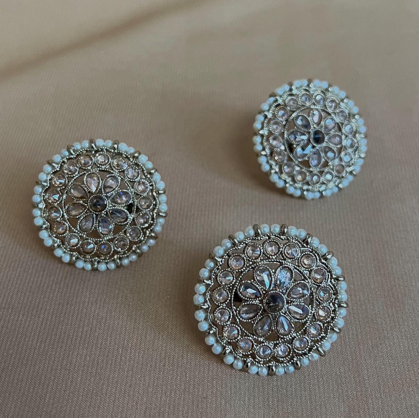 Champagne Medium Round Hand Ring/Rings/Fashion Jewellery/ Gift for Women/Indian/Pakistani style