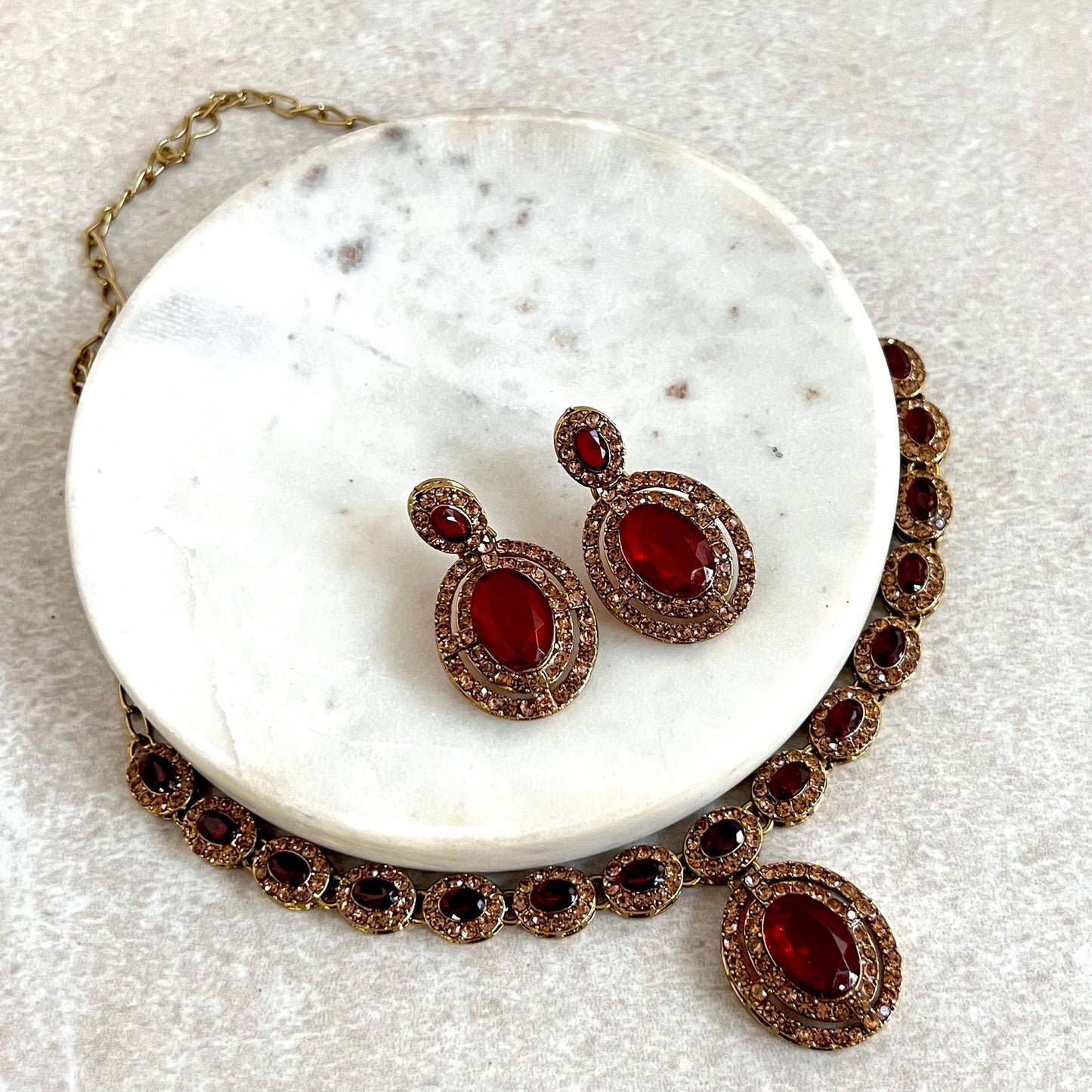Red Maroon Antique Gold Small Simple Necklace Earring Set High Quality Indian Pakistani Bollywood Fashion Jewellery Lightweight Sale
