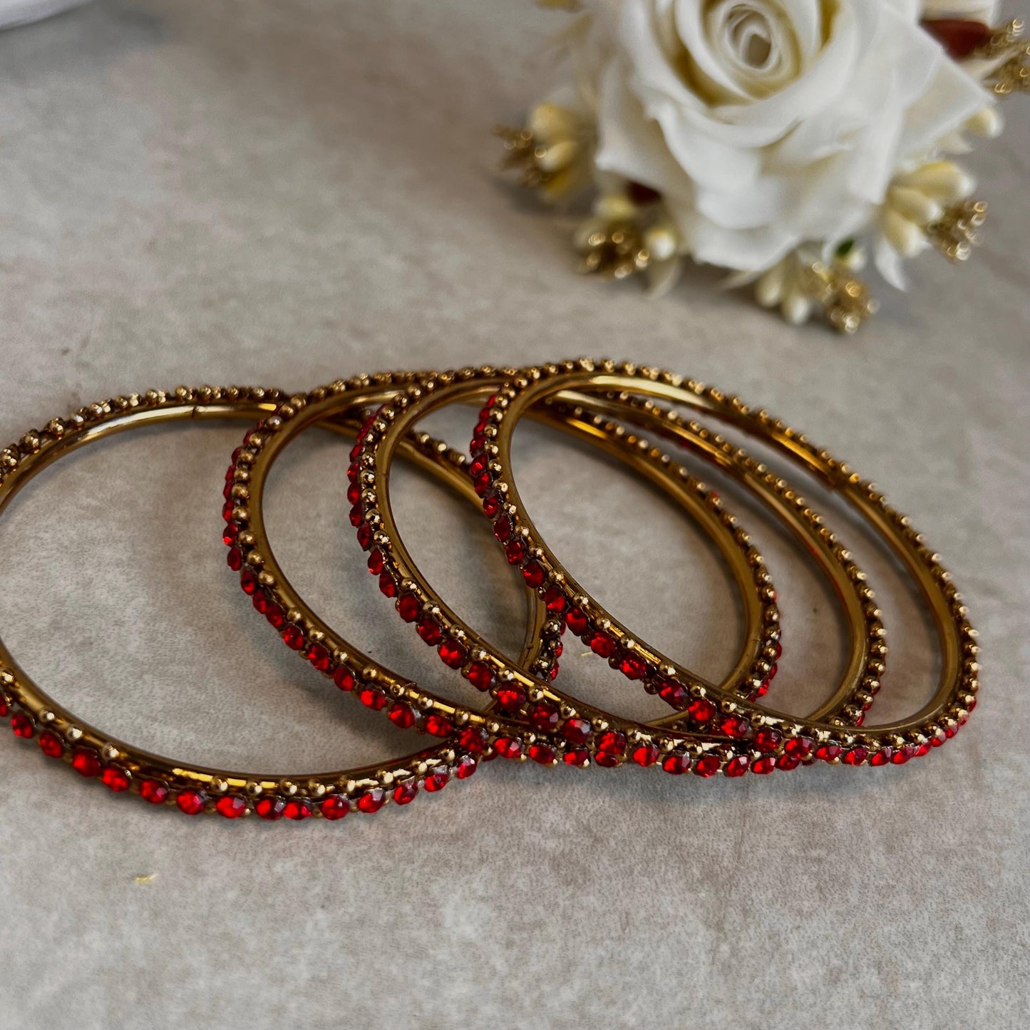 Red Antique Gold Rhinestone Set Of 4 Bangles High Quality Indian Pakistani Style Bollywood Fashion Jewellery Churi Bracelet All Sizes