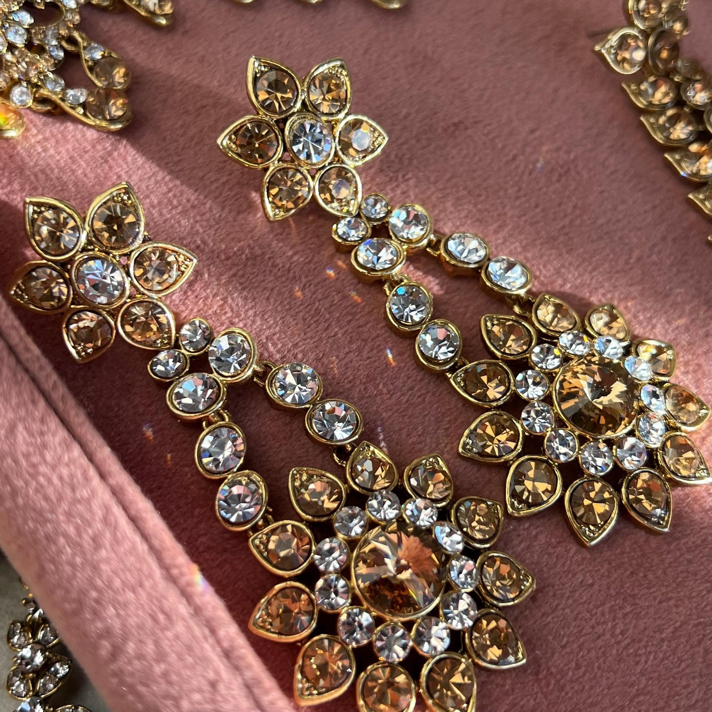 Extra Large Golden Rhinestone Fancy Indian Earrings Flat High Quality Earring Bollywood Indian Pakistani Fashion Jewellery Party Style
