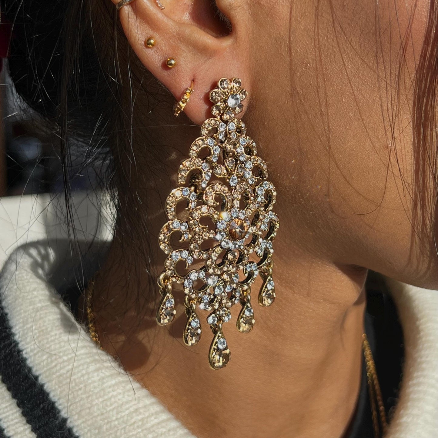 Extra Large Golden Rhinestone Fancy Indian Earrings Flat High Quality Earring Bollywood Indian Pakistani Fashion Jewellery Party Style