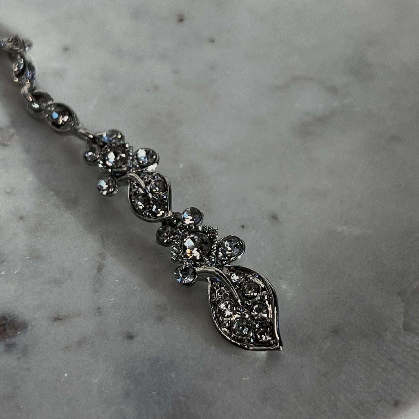 Silver Set/ Elegant Necklace Set Earring/ Tikka/ Indian/ Pakistani/Fashion Jewellery/ Gift for her/Civil/Registry/wedding/Xmas/ Imperfect