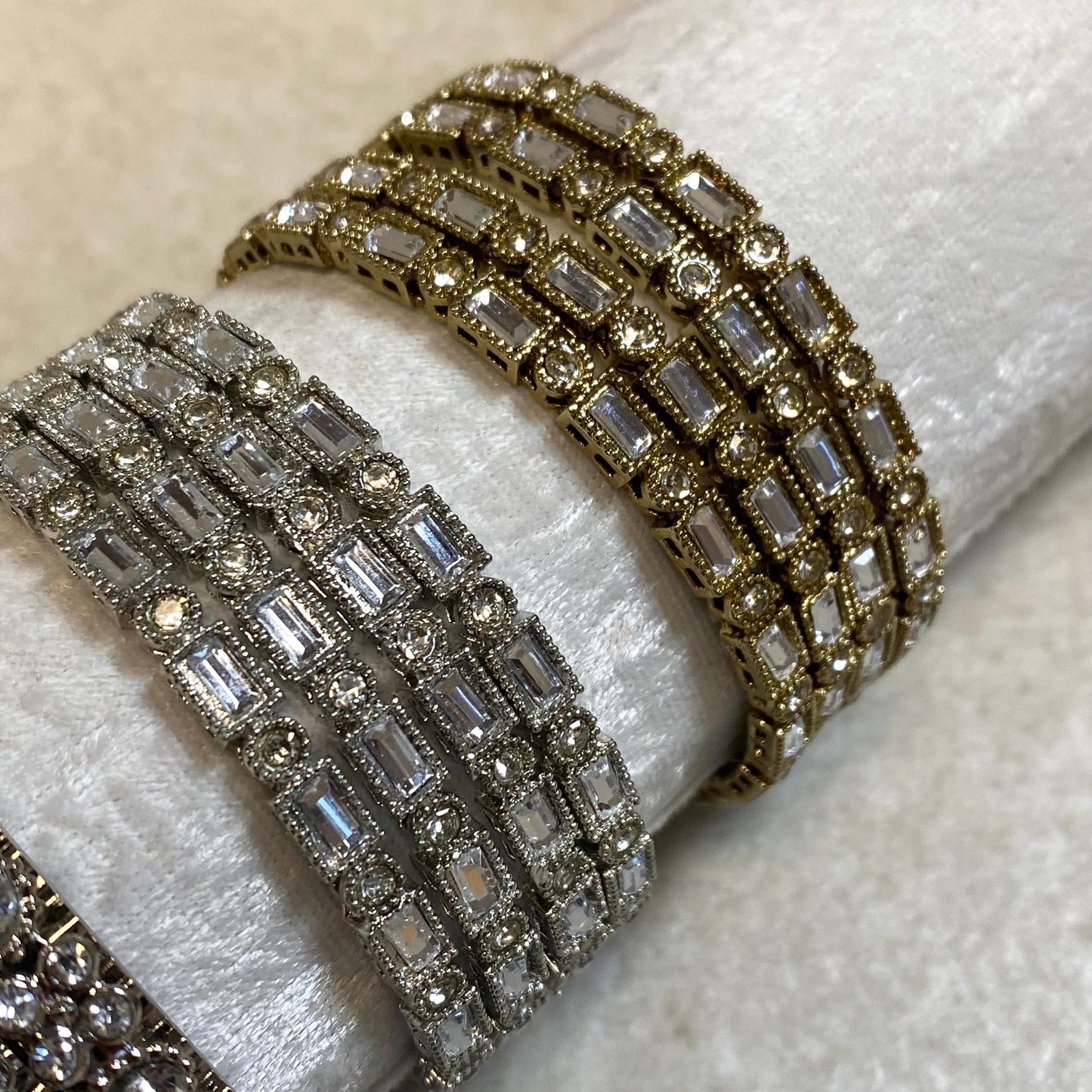 Set of 4 Antique Gold or Silver Rhinestone Mirror Design Handmade Bangle in 2.4/Indian Pakistani Jewellery Fashion Bangles