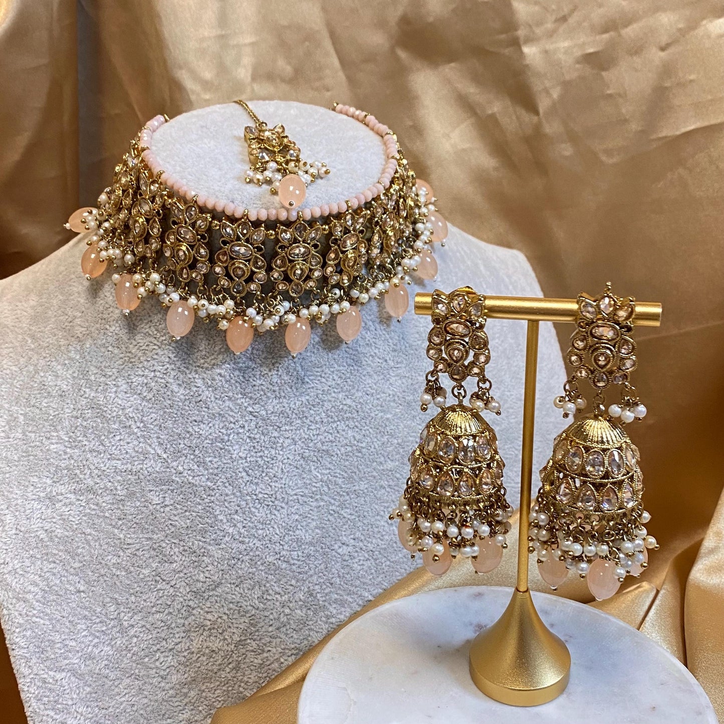 Peach Choker set Jhumka Earring/Small Tikka/ Tikli/ Indian/ Pakistani/Fashion Jewellery/ Gift for Women/ Pastel Jewellery