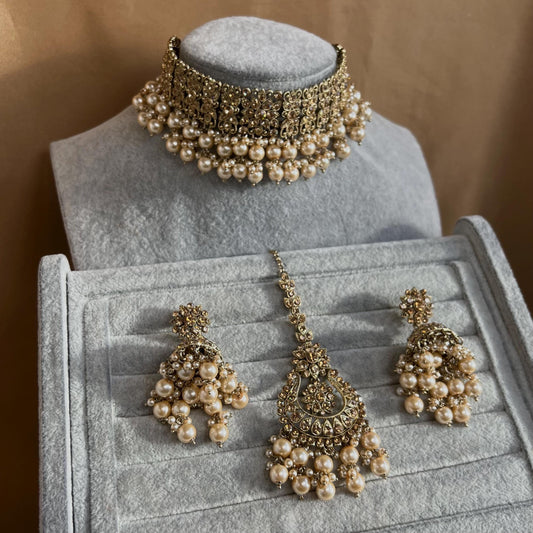 Golden Indian Choker Set/Indian Jewellery/Indian Jewels/ Pakistani/Fashion Jewellery/ Gift for Women