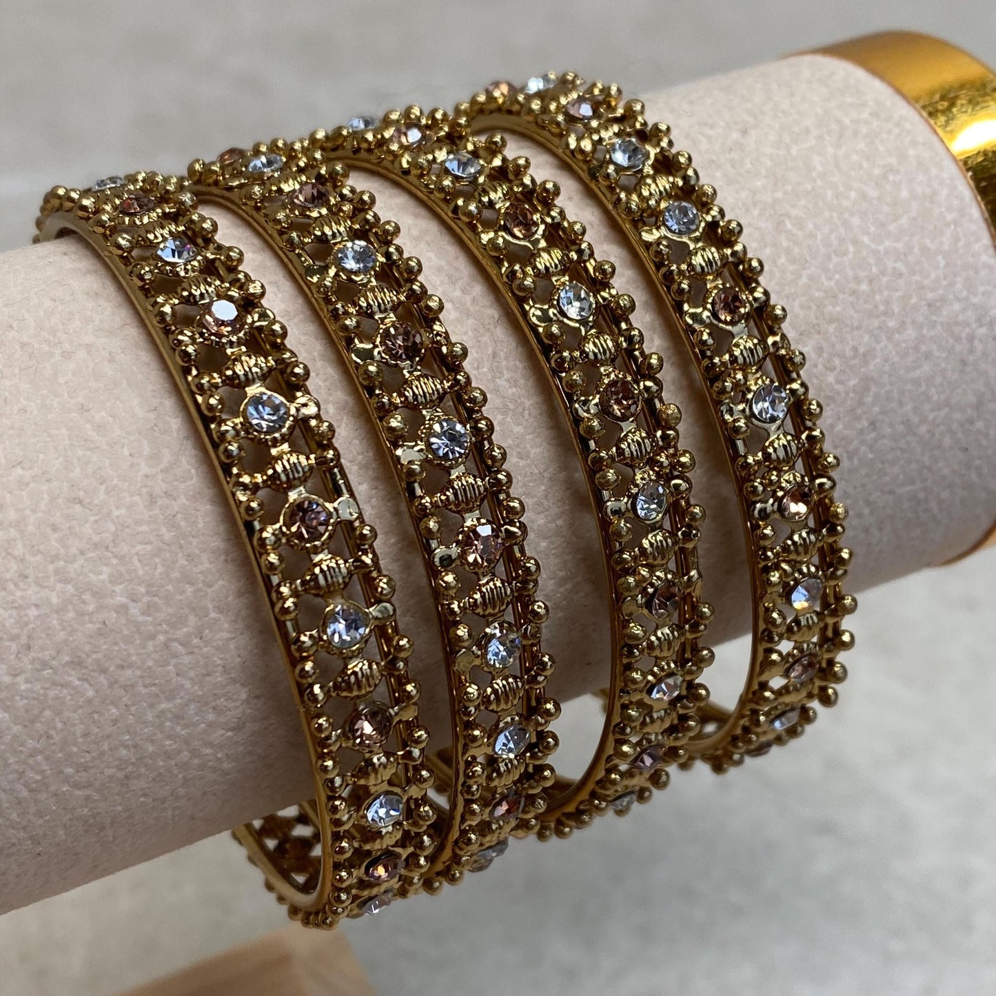 Set of 4 Antique Gold and Silver Rhinestone Bangle in 2.6/Indian Pakistani Jewellery Fashion Bangles High Quality Gift Sale