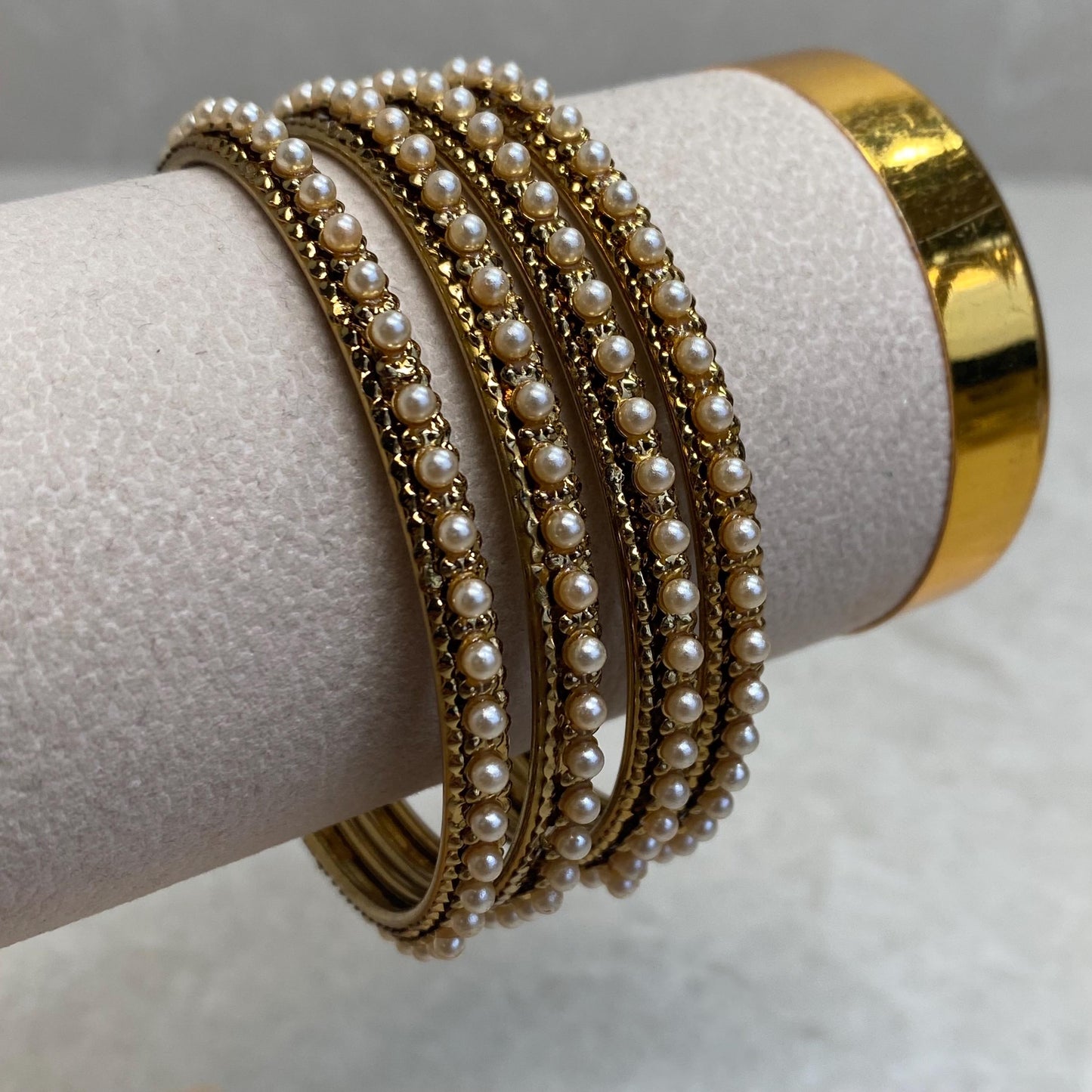 Set of 4 Golden Pearl 2.6 Bangle Set/Indian/ Pakistani/Jewelley/ Fashion Bracelet High Quality Sale