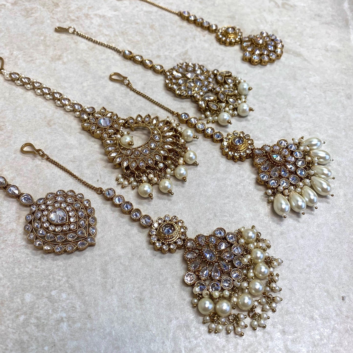 Selection of Antique Gold Clear Zircon Crystal Medium Tikka Maang Tikka Bindya High Quality Light Gold Head Piece Indian Pakistani Bollywood