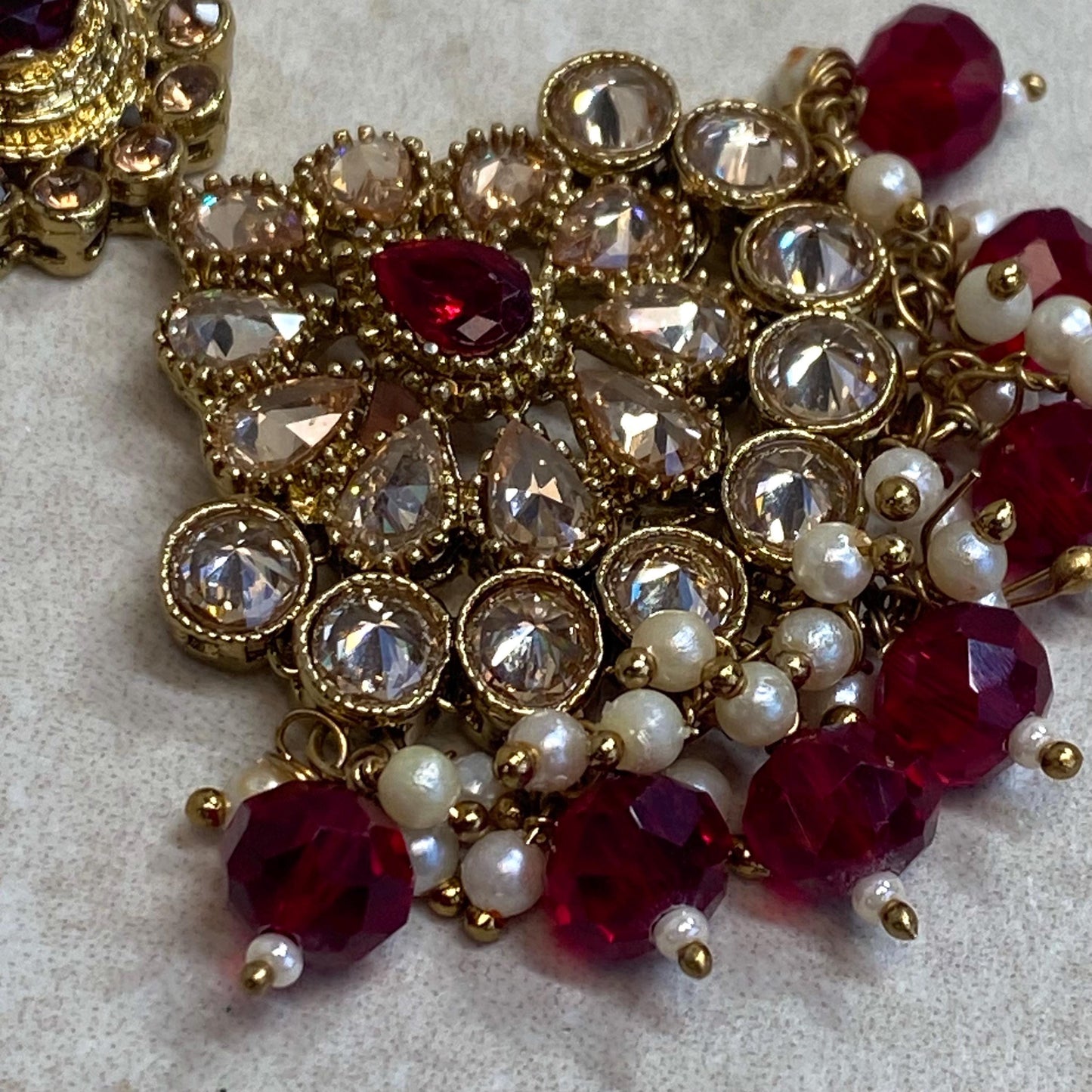 Maroon Antique Gold Champagne Zircon Crystal Pearl Maang Tikka Bindya Medium Size Indian Pakistani Bollywood Headpiece Fashion Jewellery