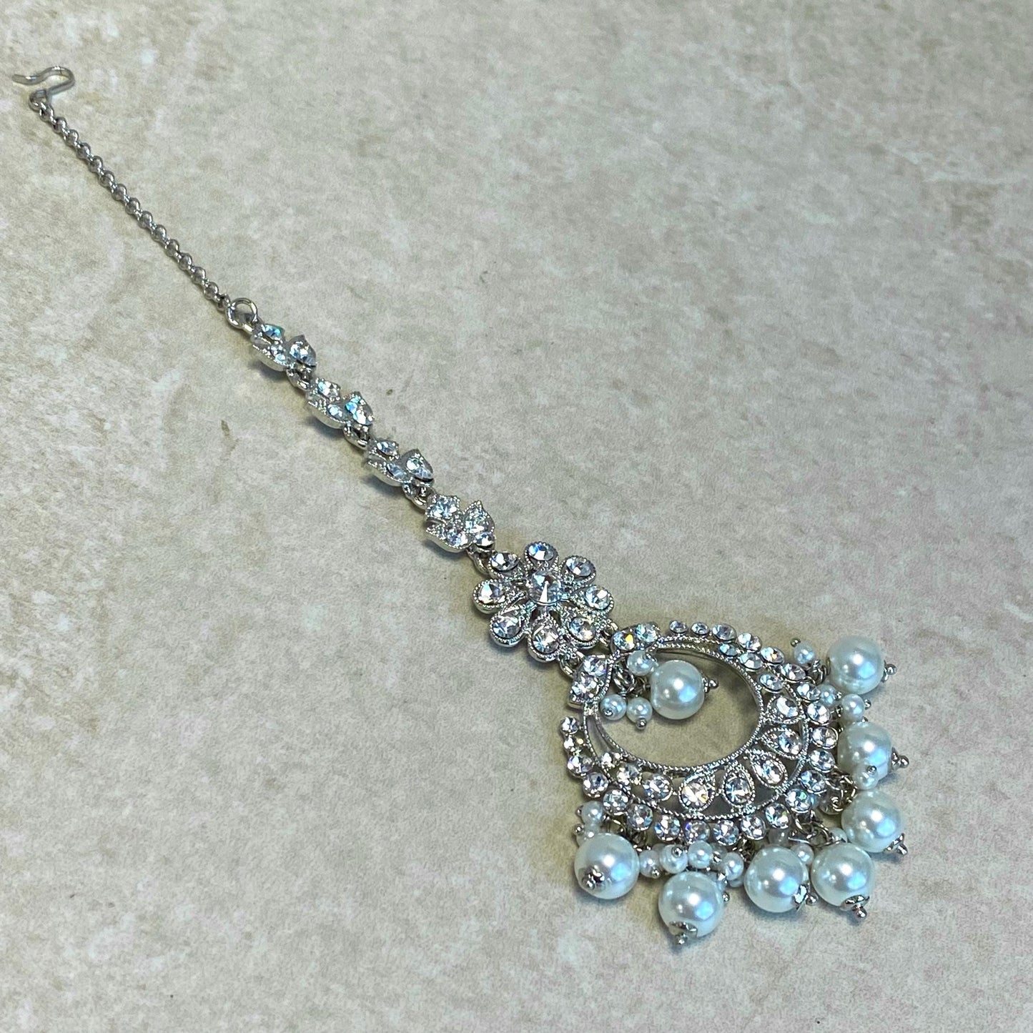 Silver pearl Rhinestone Maang Tikka Bindya Indian Pakistani Bollywood Headpiece Mendhi Jewels Gift Fashion