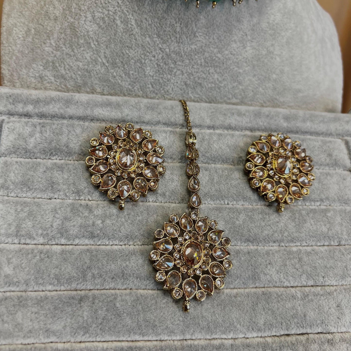 Green Choker Set Earring/ Tikka/ Tikli/ Indian/ Pakistani/Fashion Jewellery/ Gift for Women