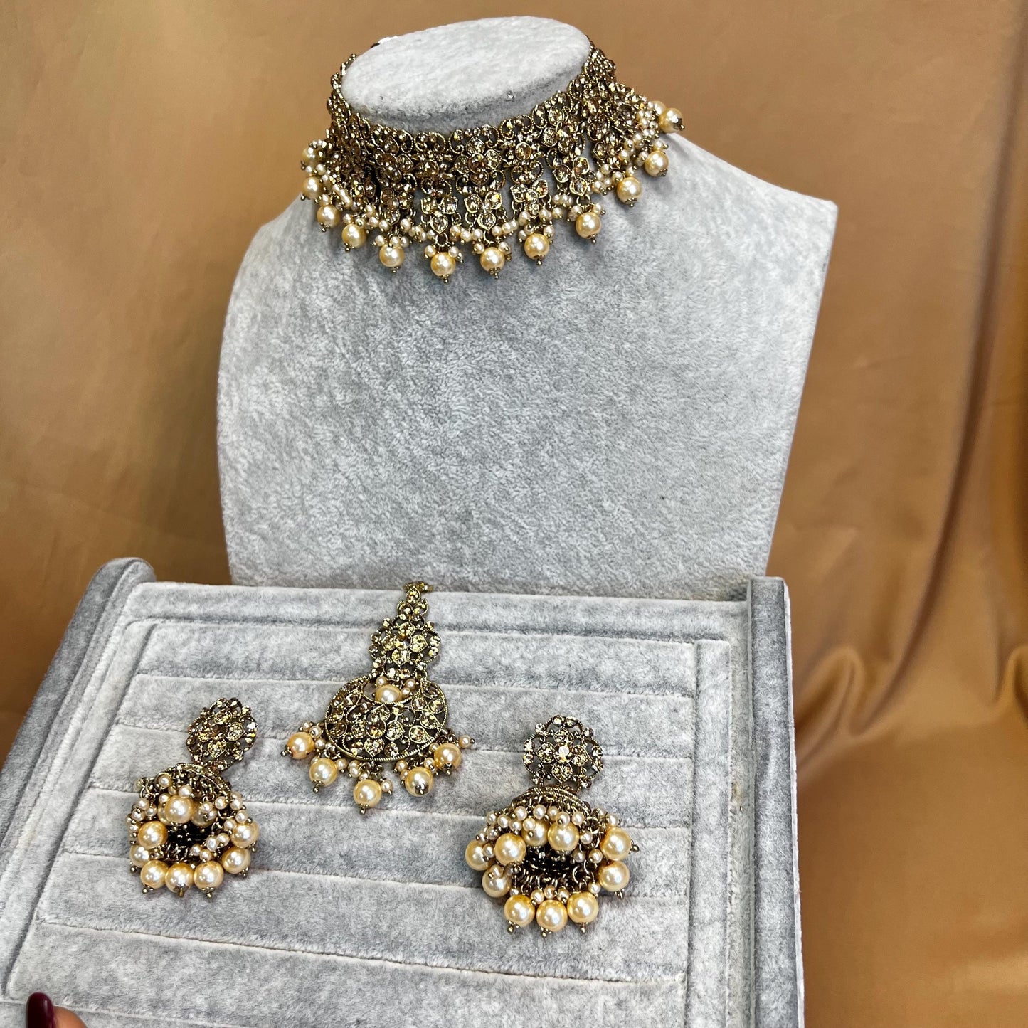 Clear & Gold Choker Set /Indian/ Pakistani/Fashion Jewellery