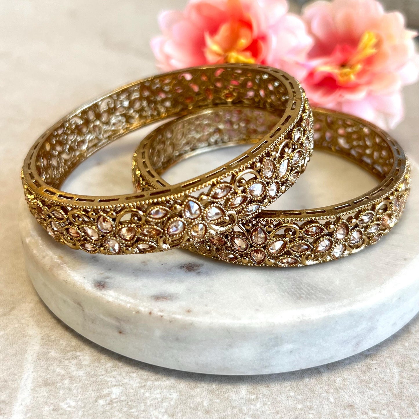 Set of 2 Antique Gold Champagne Zircon Thick Heavy Kada Bangles End Bangles Indian Pakistani Jewelley  Fashion High Quality Gift Choose Size