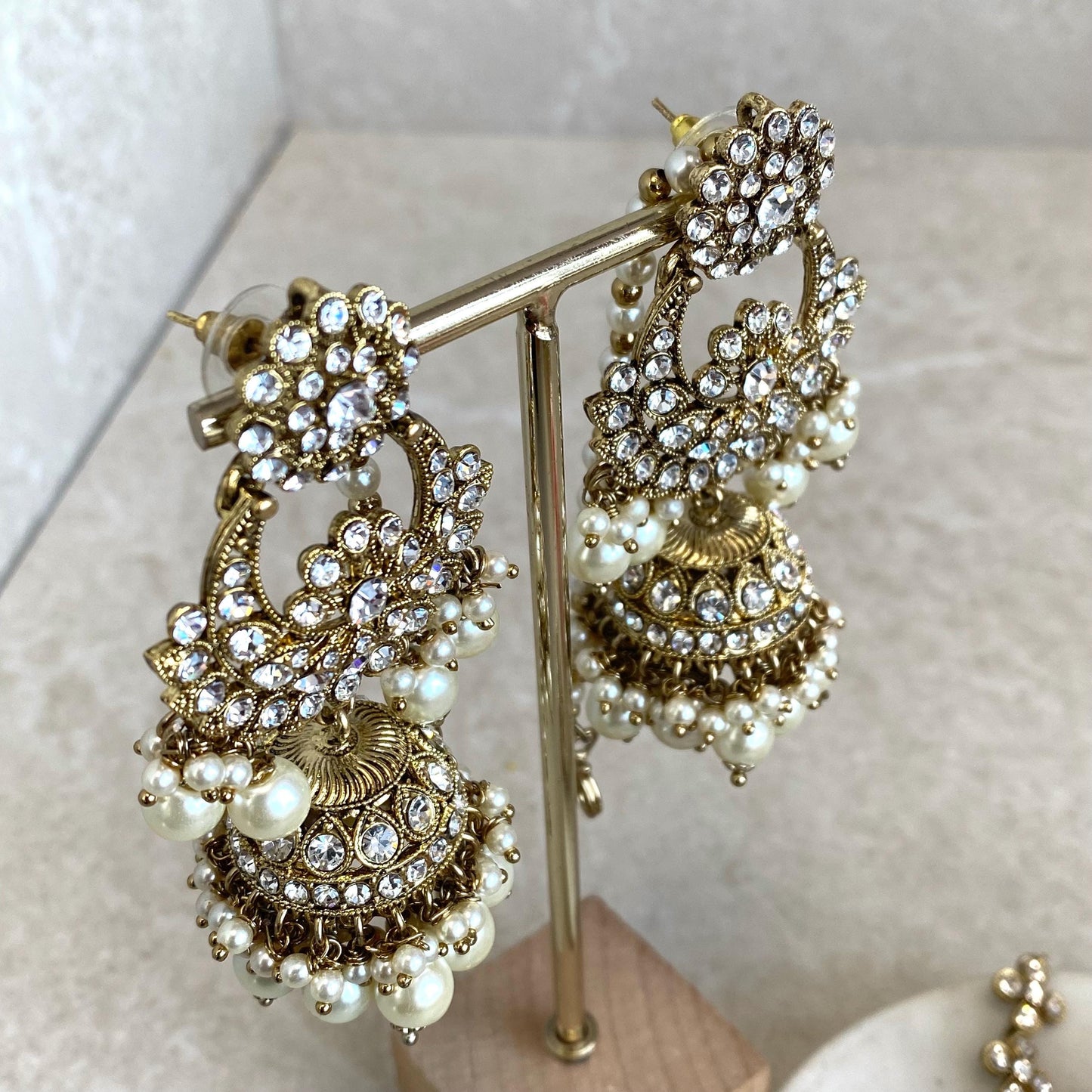 Antique Gold Clear Rhinestone Large Jhumka Earring with Chain and Tikka Bollywood Indian Pakistani Fashion Jewellery Gift Wedding Bridal