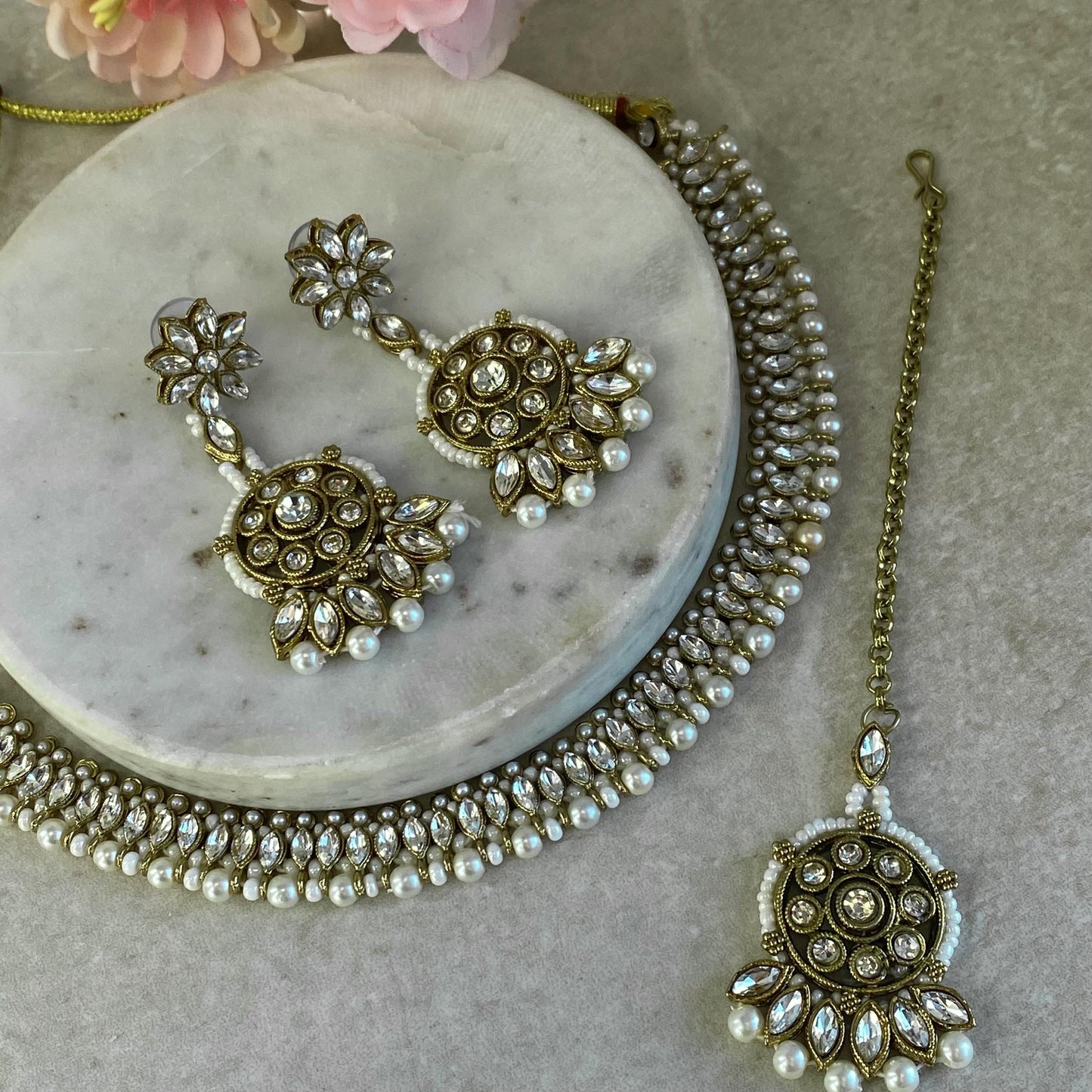 Pearl Thin Necklace Set Earring/ Tikka/ Tikli/ Indian/ Pakistani/Fashion Jewellery/ Gift for Women/ Antique Gold with Clear Zircon Crystal