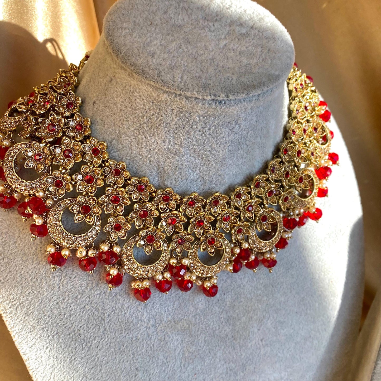 Red Antique Gold Rhinestone Bridal Necklace Set Jhumka Chain Earring Tikka Bollywood Indian Pakistani Fashion Jewellery High Quality SALE