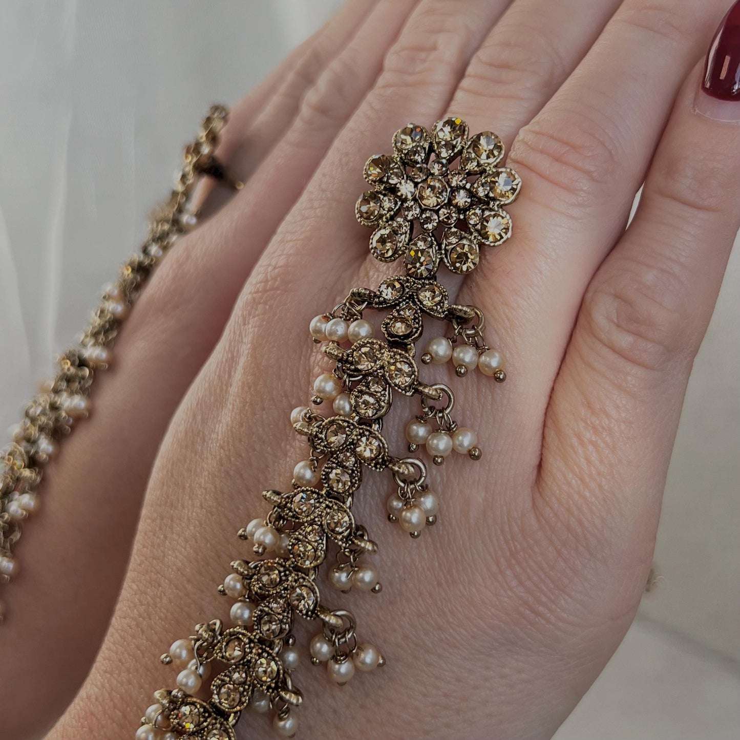 Golden Hand Harness - Single Piece/ Gold Ring Hand Harness/Gold Hathpool/Gold Hathpool/Indian/Pakistani style /Haathphool/Hand Accessory