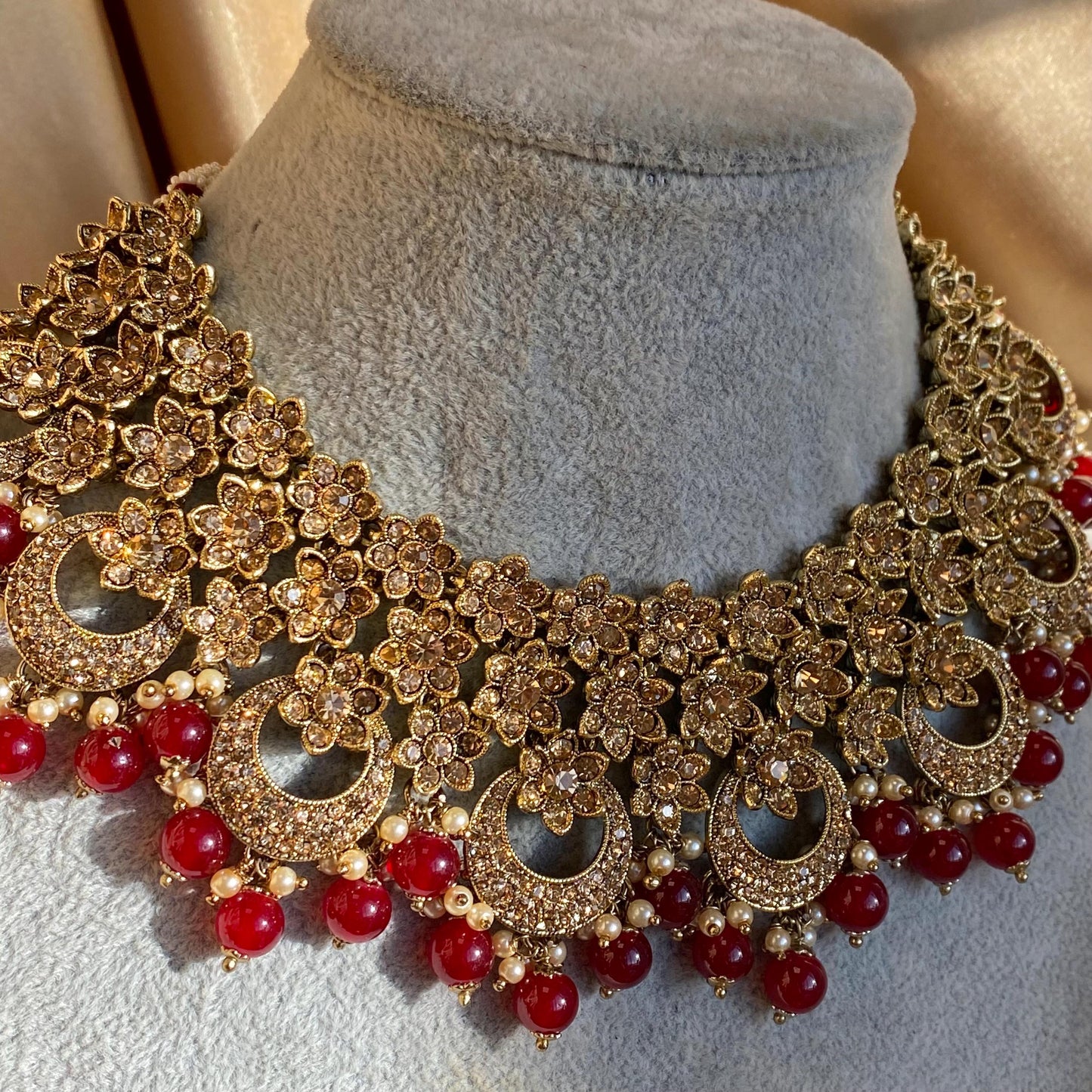 Maroon Antique Gold Rhinestone Bridal Necklace Set Jhumka Chain Earring Tikka Bollywood Indian Pakistani Fashion Jewellery High Quality SALE