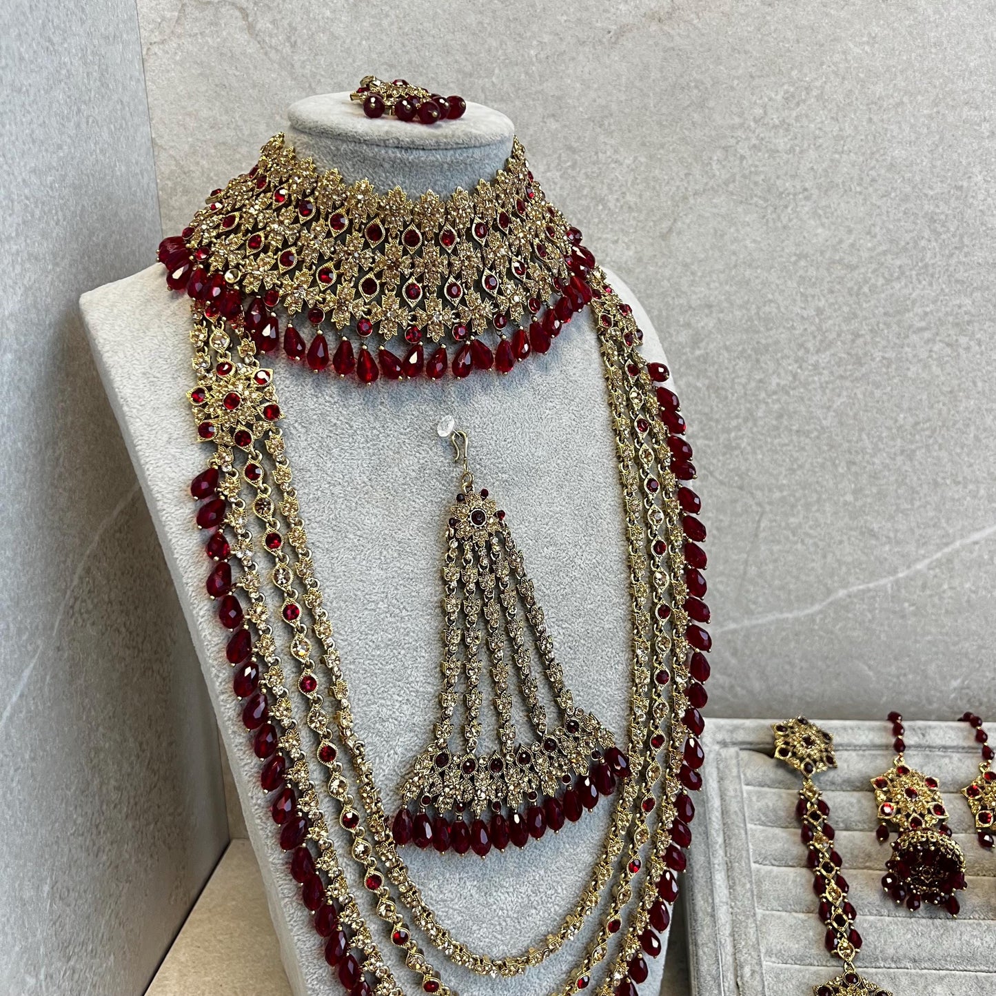 Maroon Bridal Necklace Set Indian/ Pakistani Style/Necklace/ Earring/Tikka/Wedding