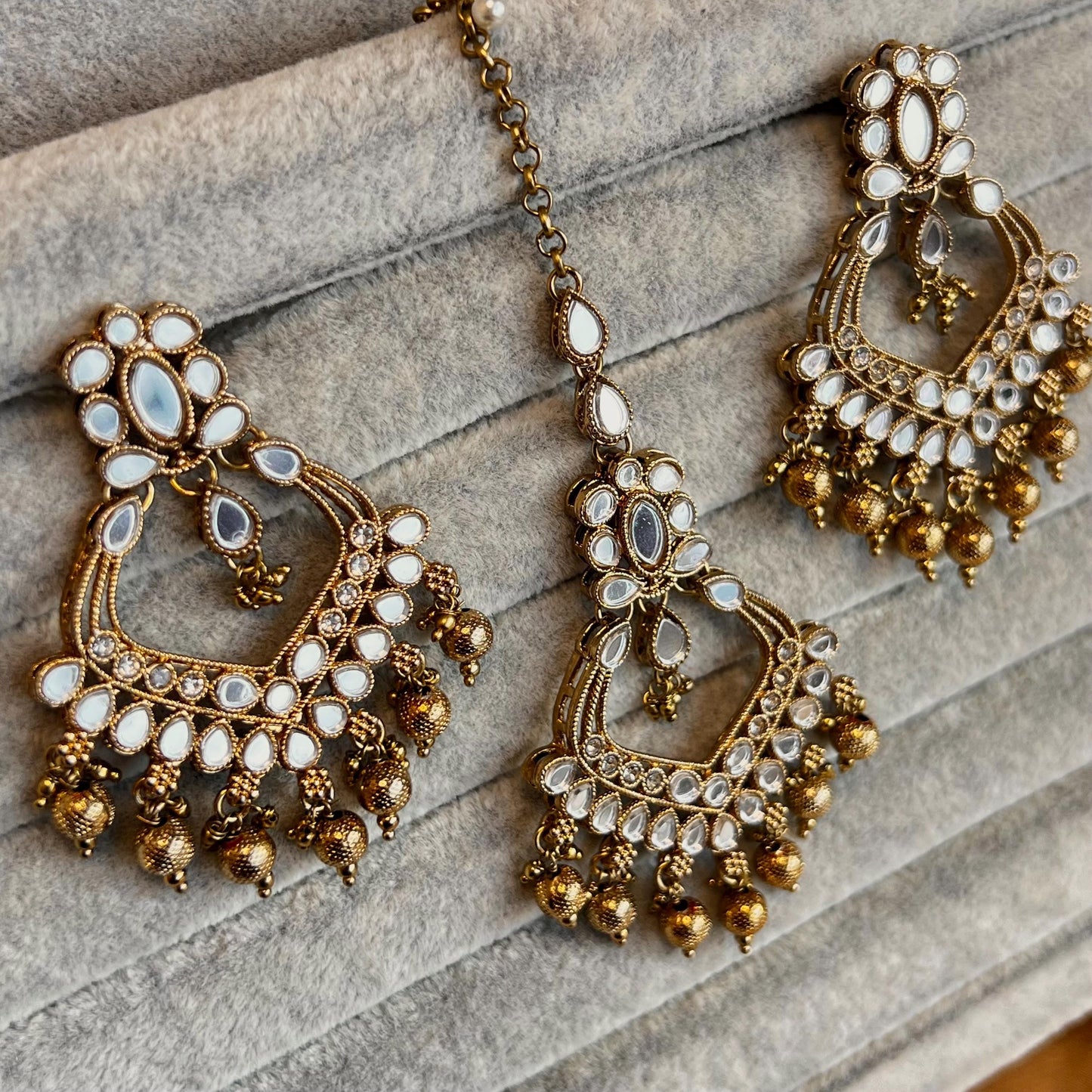 Gold Mirrored Pearl Necklace Set Earring Tikka Indian  Pakistani Fashion Jewellery Gift for Women Hand Made High Quality Rhinestones