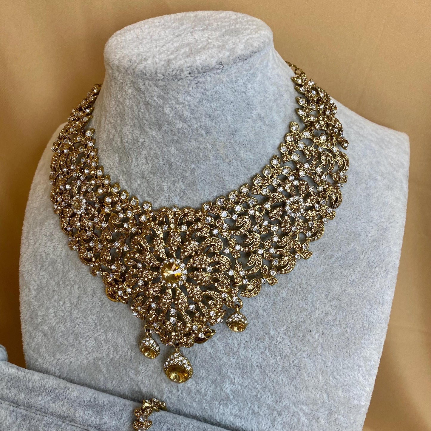 Golden & Clear Crystal Indian Necklace Set/Bridal Necklace Set/Reception/ Wedding/ Civil/Indian Jewellery