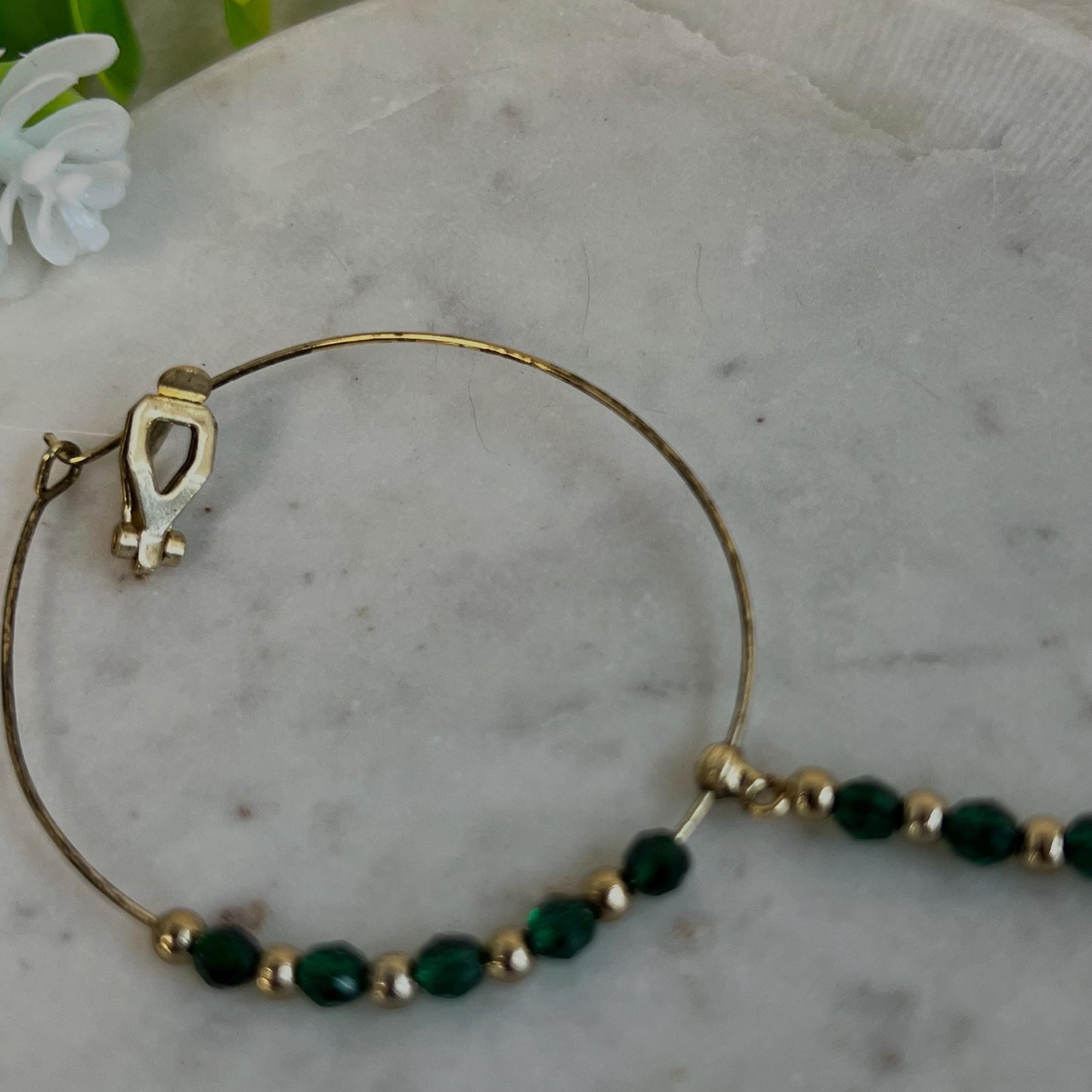 Medium Green Bead Antique Gold Nose Ring/ Non-Piercing Type Nose Ring - Slight Imperfect/ Jewellery/Indian/Pakistani style/Nath