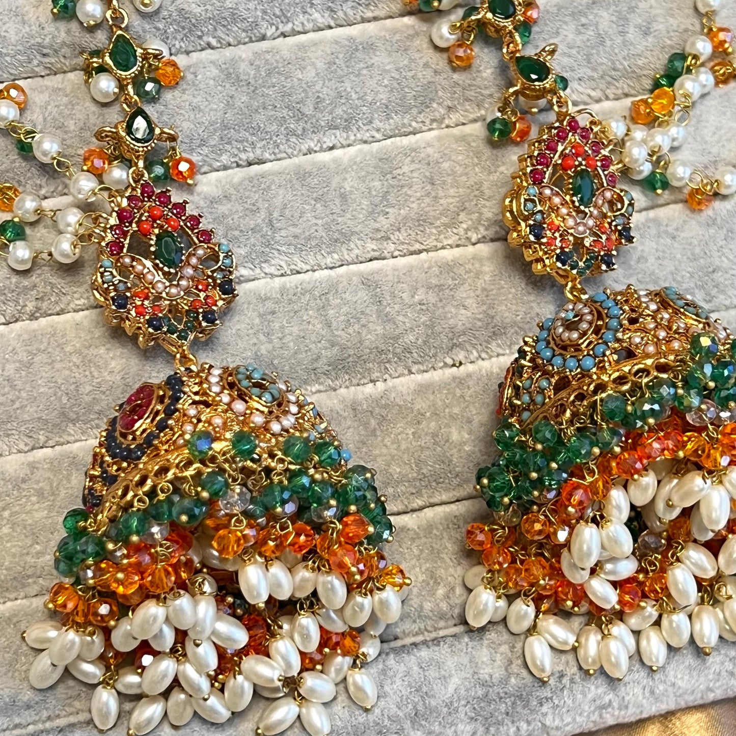 Mendhi Jewels Multicolour Necklace Large Jhumka Earrings ChainTikka Henna party Pakistani Indian Style Antique Gold Bollywood Fashion Party