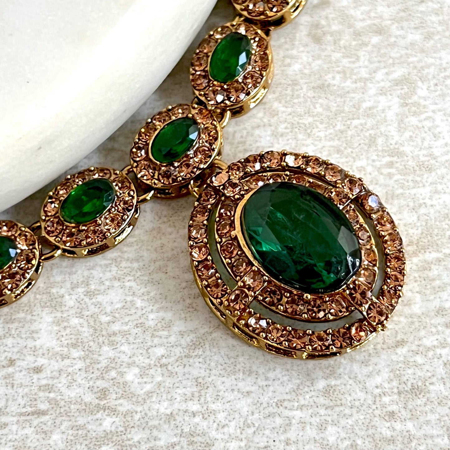 Green Antique Gold Small Simple Necklace Earring Set High Quality Indian Pakistani Bollywood Fashion Jewellery Lightweight Sale
