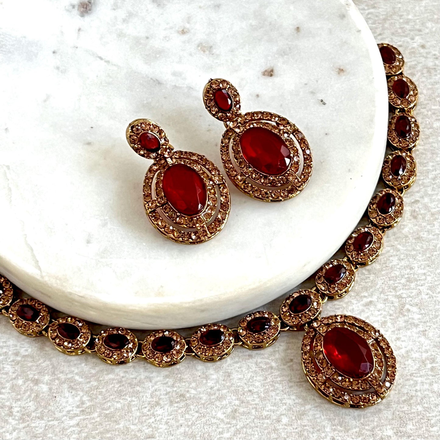 Red Maroon Antique Gold Small Simple Necklace Earring Set High Quality Indian Pakistani Bollywood Fashion Jewellery Lightweight Sale