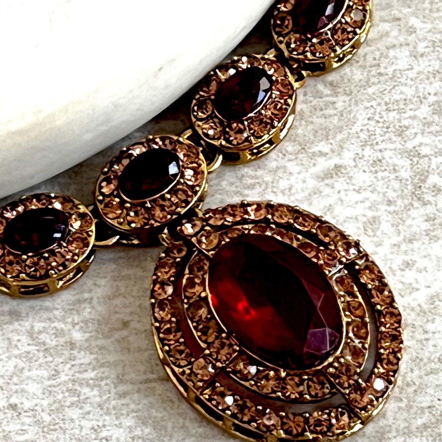 Red Maroon Antique Gold Small Simple Necklace Earring Set High Quality Indian Pakistani Bollywood Fashion Jewellery Lightweight Sale
