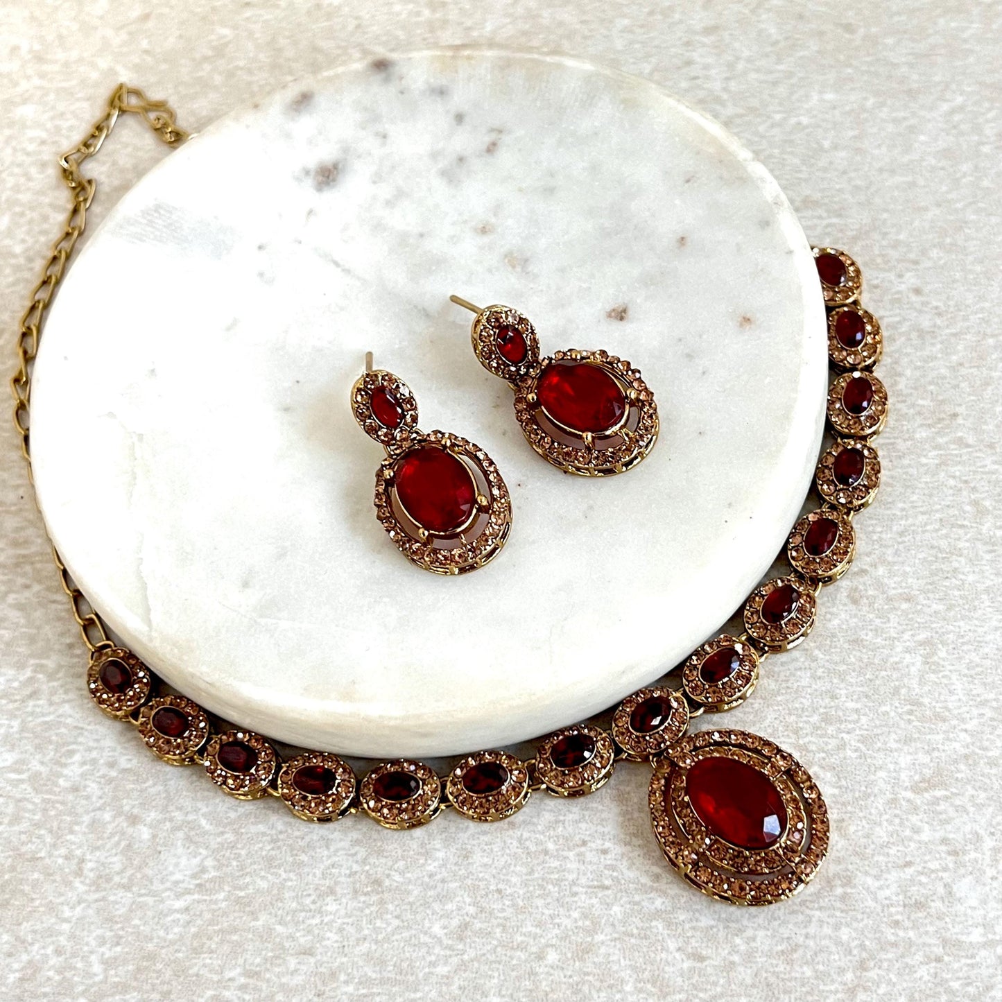 Red Maroon Antique Gold Small Simple Necklace Earring Set High Quality Indian Pakistani Bollywood Fashion Jewellery Lightweight Sale