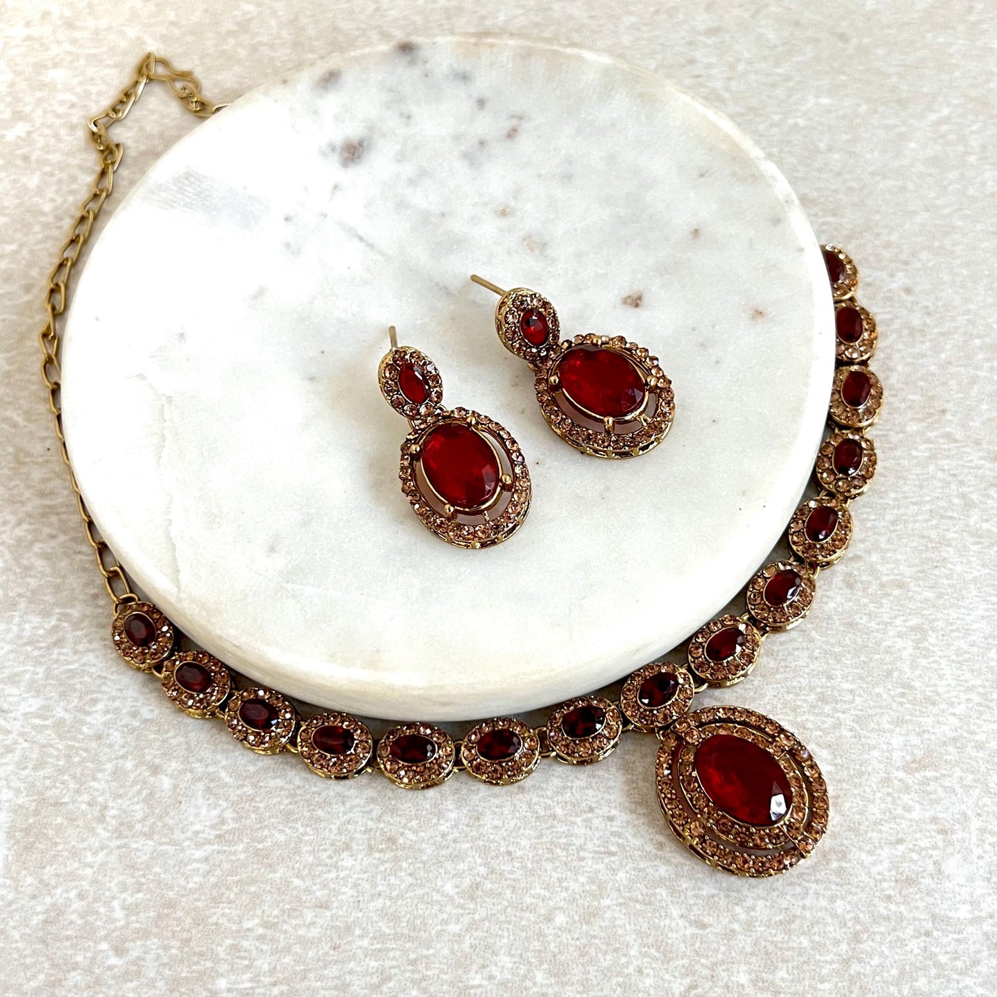 Red Maroon Antique Gold Small Simple Necklace Earring Set High Quality Indian Pakistani Bollywood Fashion Jewellery Lightweight Sale