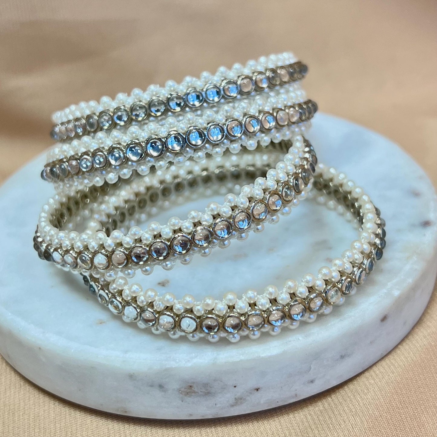 Set of 4 Pearl & Faux Kundan Antique Gold Bangles/ Faux Kundan Bangles/ Kundan Bangles/ Indian/ Pakistani/Jewelley/ Fashion Bracelet