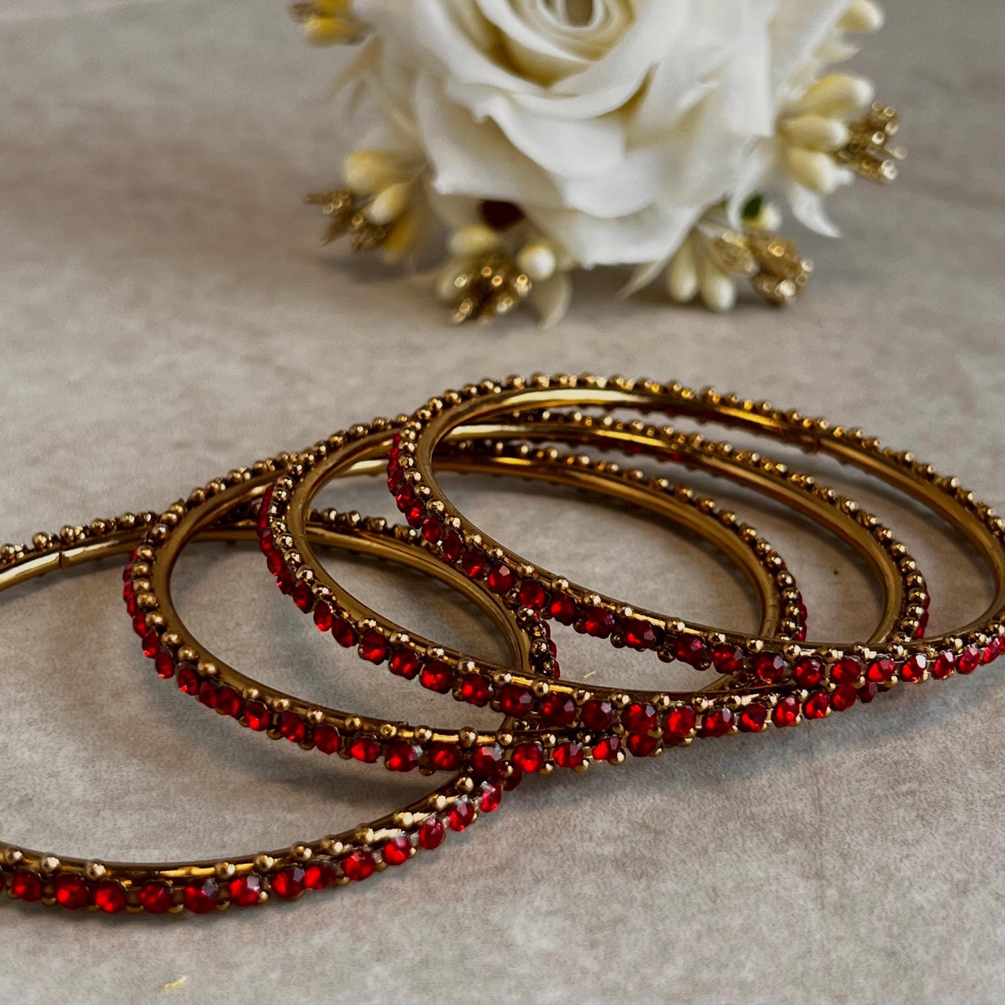 Red Antique Gold Rhinestone Set Of 4 Bangles High Quality Indian Pakistani Style Bollywood Fashion Jewellery Churi Bracelet All Sizes