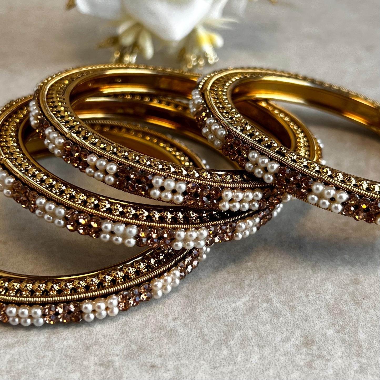 Pearl Chunky Antique Gold Rhinestone Set Of 4 Bangles High Quality Indian Pakistani Bollywood Fashion Jewellery Churi Bracelet All Sizes