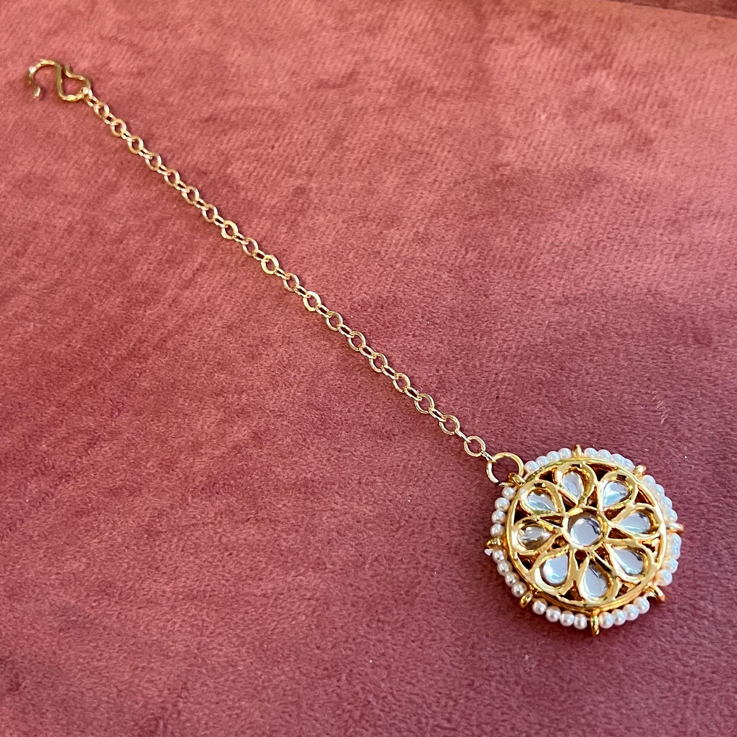 Kundan Tikka/ Tikli/ Indian/ Pakistani Fashion Jewellery/Maang Tikkas