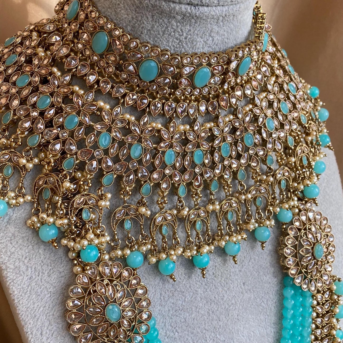 Blue 9Piece Antique Gold Champagne Bridal Large Choker Mala Tikka Earring Mathapatti Jhumar Hand Harness Nose Ring Indian Pakistani Full Set