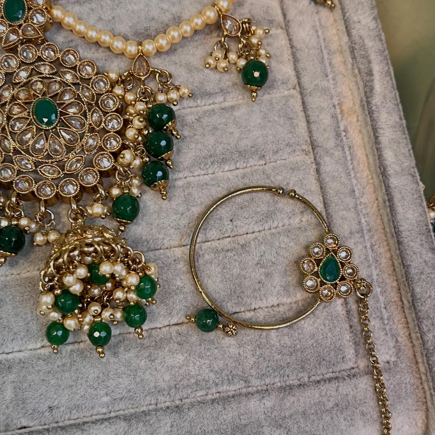 Green Bridal Necklace set Indian/ Pakistani Style/ Wedding/ Fashion Jewellery/ Necklace set
