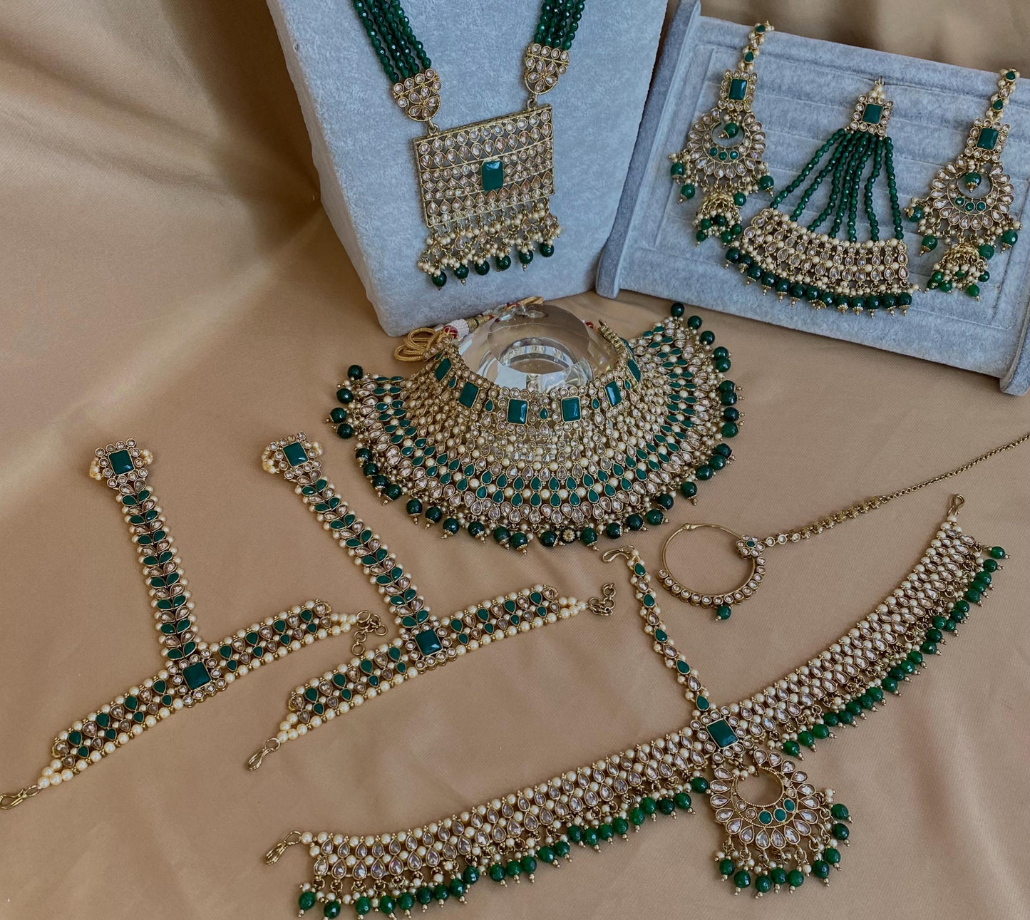 Green Choker Necklace Bridal Set ,Antique gold with Champagne Crystals- Indian/ Pakistani Style/Bridal set/Wedding/Jhumka Earring Tikka