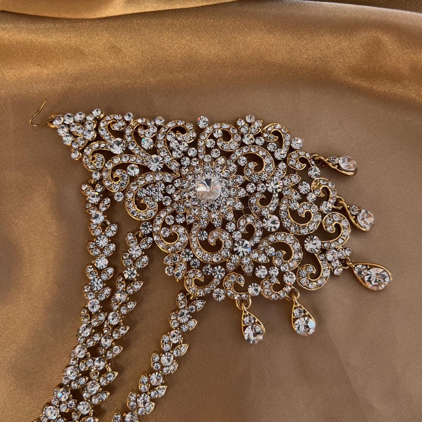 New Fashion Fancy Jhumar! Jhoomar Passa with Tikka One Piece Stylish Trending Indian Pakistani Style Bollywood Antique Gold Clear Rhinestone