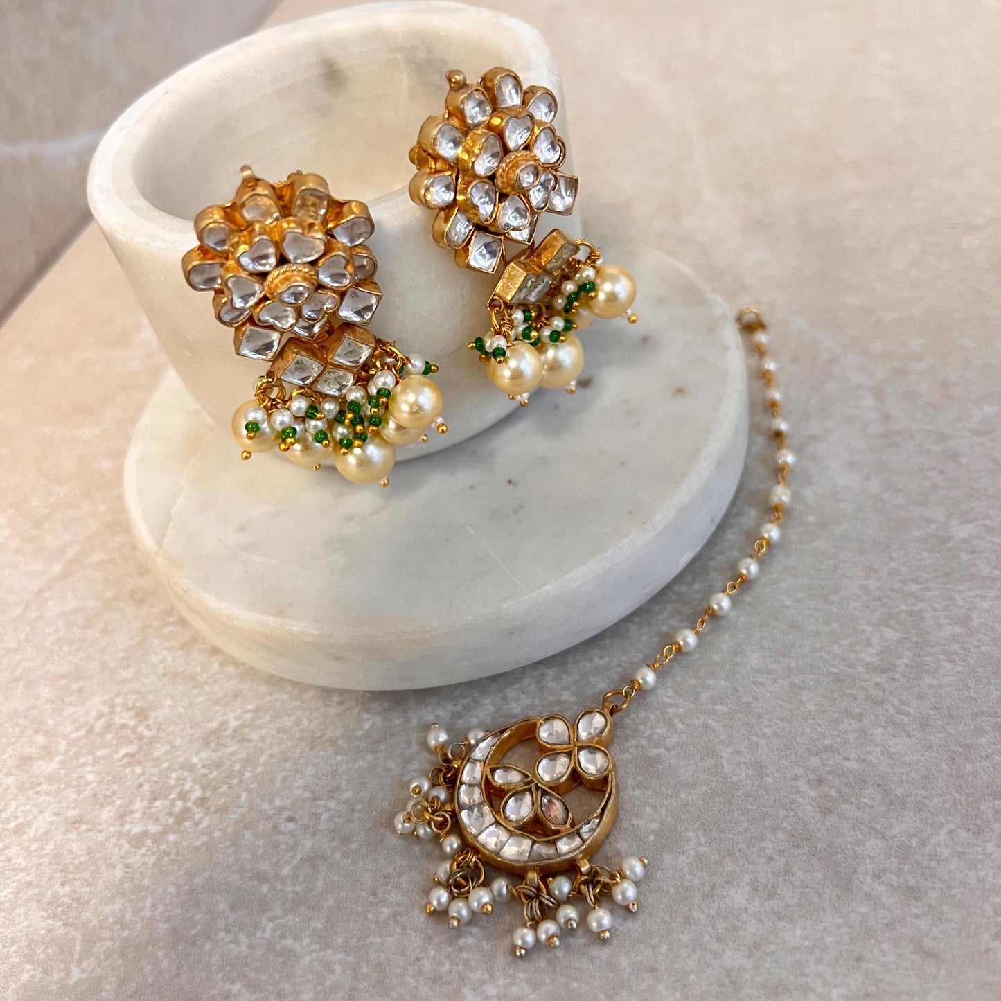 Kundan Stud Earring Tikka/ Tikli/ Bright Gold Pearl High Quality Punjabi Indian Pakistani Fashion Jewellery/Maang Tikkas