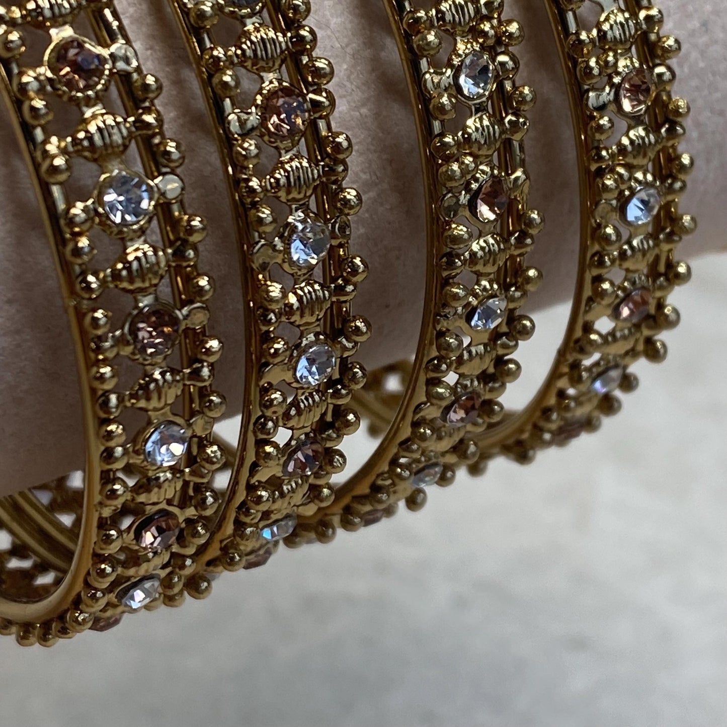 Set of 4 Antique Gold and Silver Rhinestone Bangle in 2.6/Indian Pakistani Jewellery Fashion Bangles High Quality Gift Sale