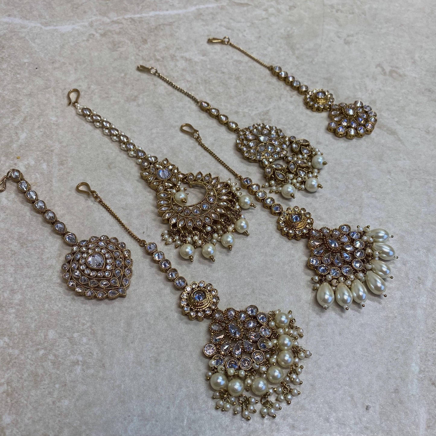 Selection of Antique Gold Clear Zircon Crystal Medium Tikka Maang Tikka Bindya High Quality Light Gold Head Piece Indian Pakistani Bollywood