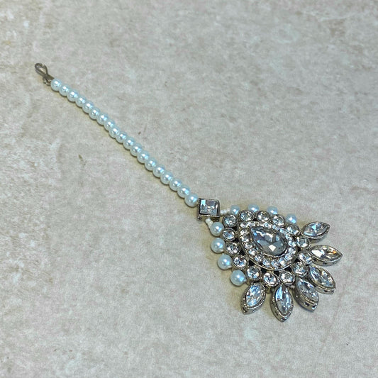 Silver pearl Rhinestone Maang Tikka Bindya Indian Pakistani Bollywood Headpiece Mendhi Jewels Gift Fashion