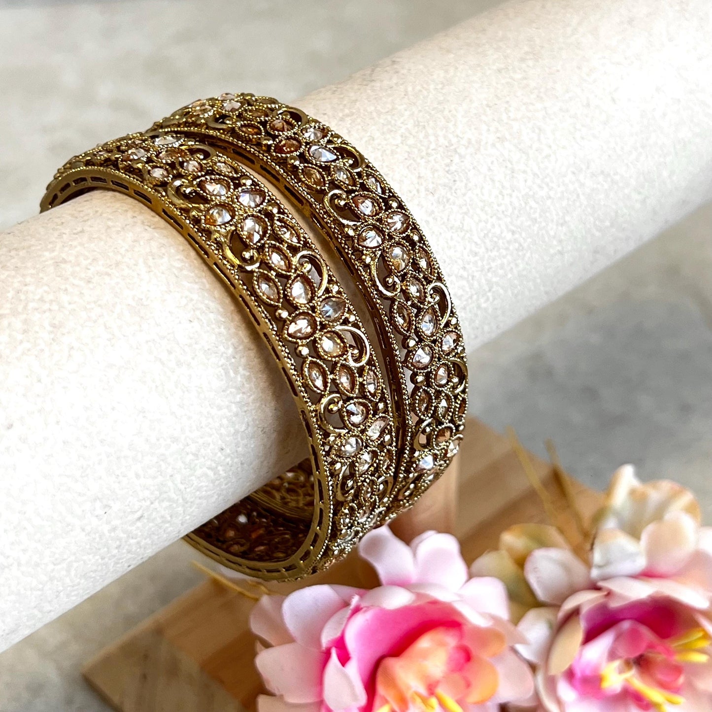 Set of 2 Antique Gold Champagne Zircon Thick Heavy Kada Bangles End Bangles Indian Pakistani Jewelley  Fashion High Quality Gift Choose Size