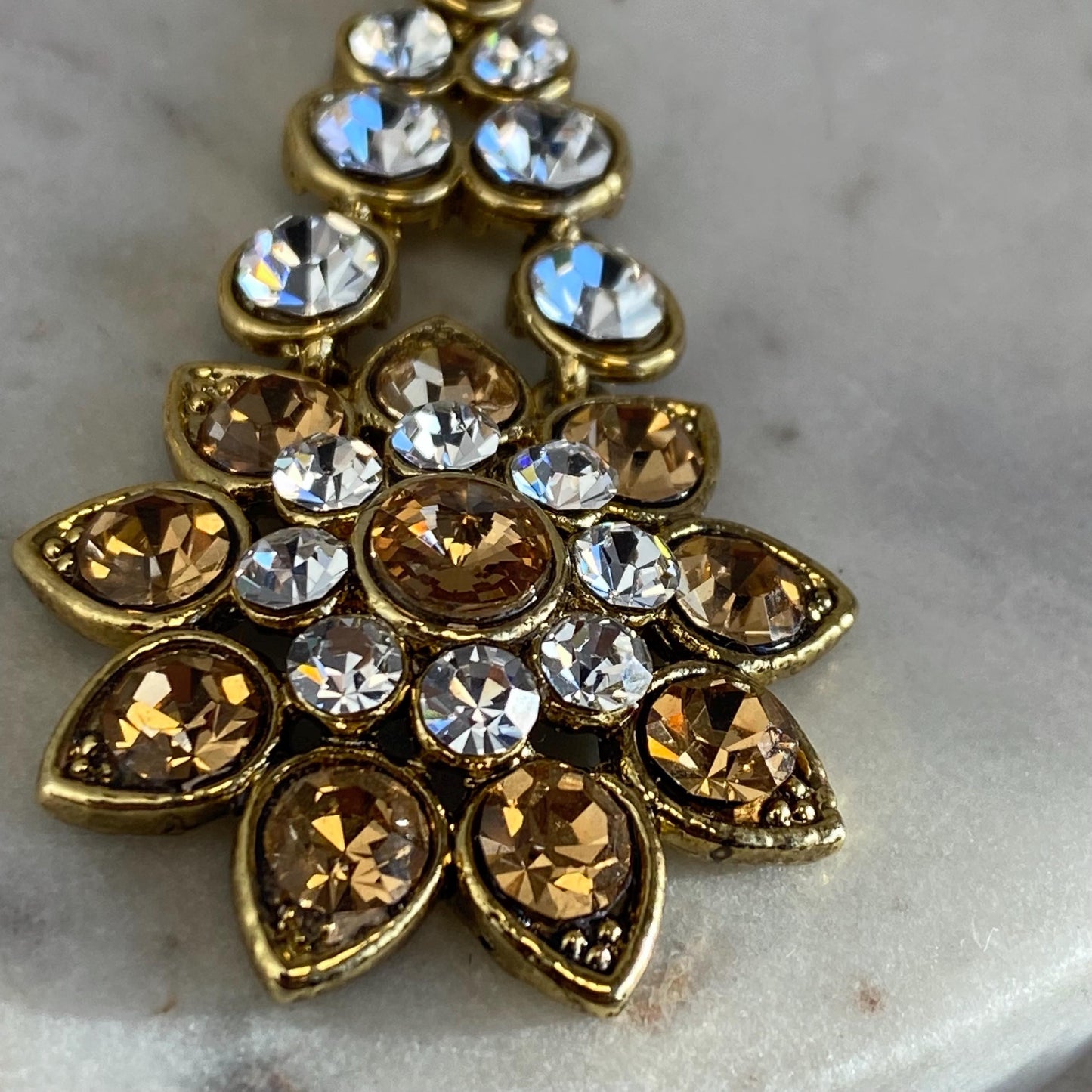 Antique Gold Rhinestone Small Stud Earring Tikka High Quality Lightweight Bollywood Indian Pakistani Fashion Jewellery Sale Gift for Her